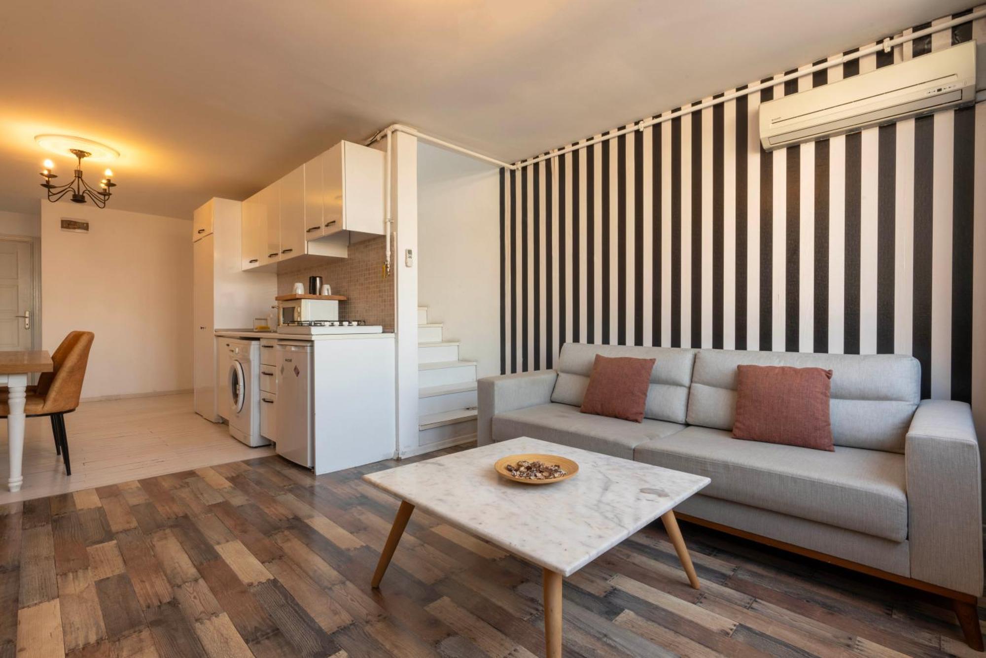 5 Apartment Galata Istanbul Exterior photo