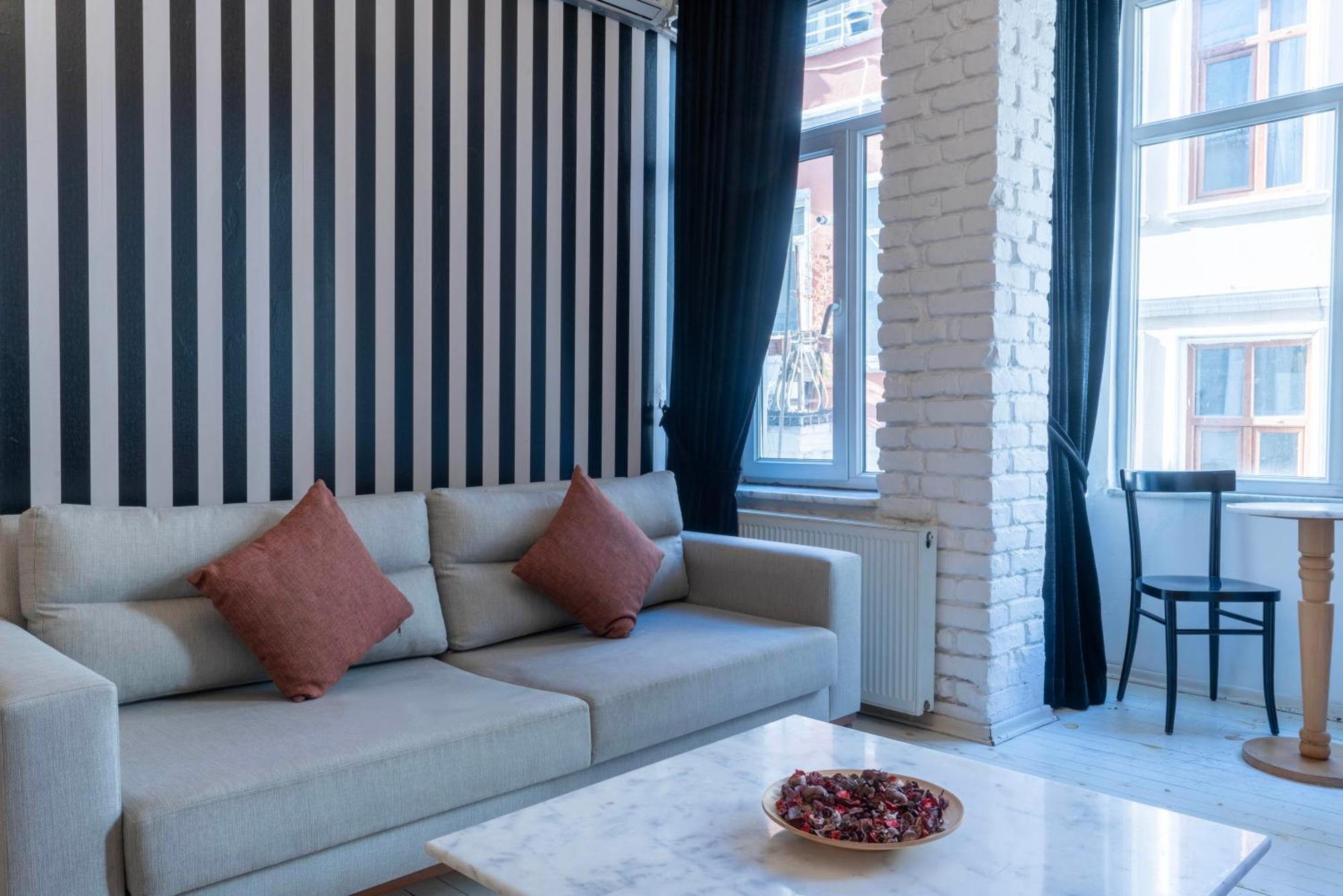 5 Apartment Galata Istanbul Exterior photo