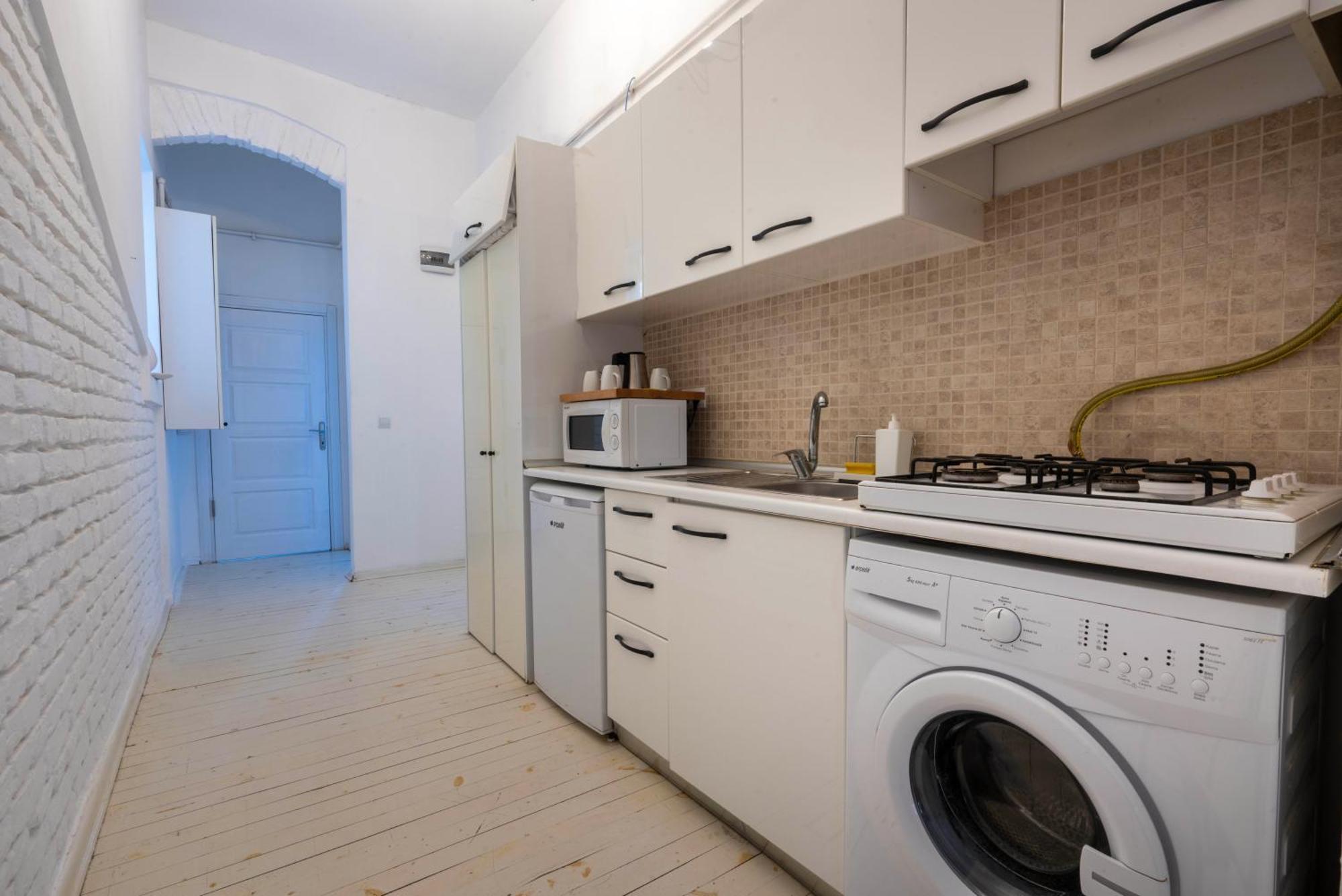 5 Apartment Galata Istanbul Exterior photo