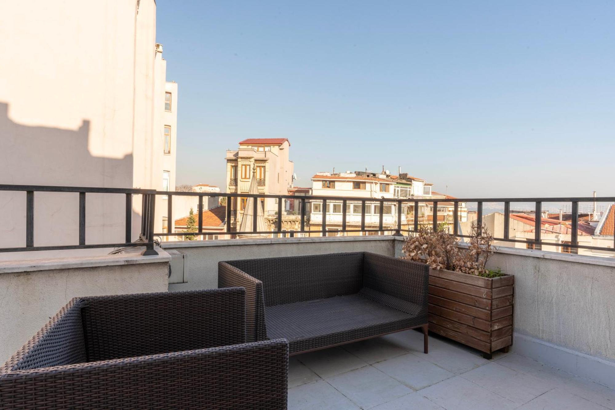 5 Apartment Galata Istanbul Exterior photo