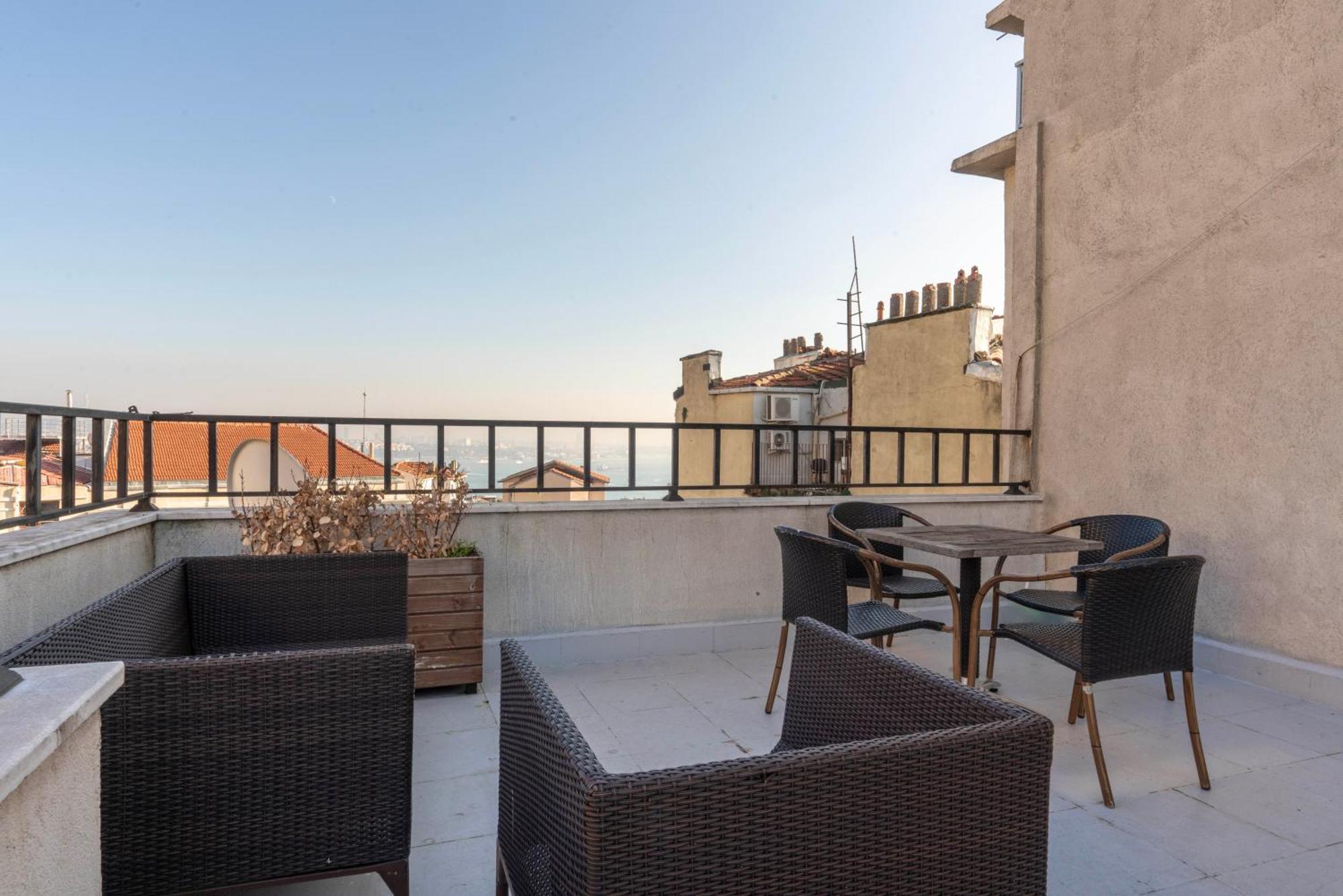 5 Apartment Galata Istanbul Exterior photo